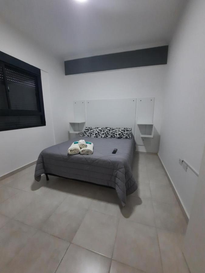 شقة Departamento Familiar, Moderno Y Con Cochera سانتا في المظهر الخارجي الصورة